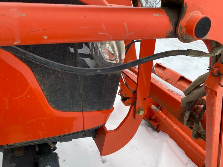 kubota-m7040-image-15