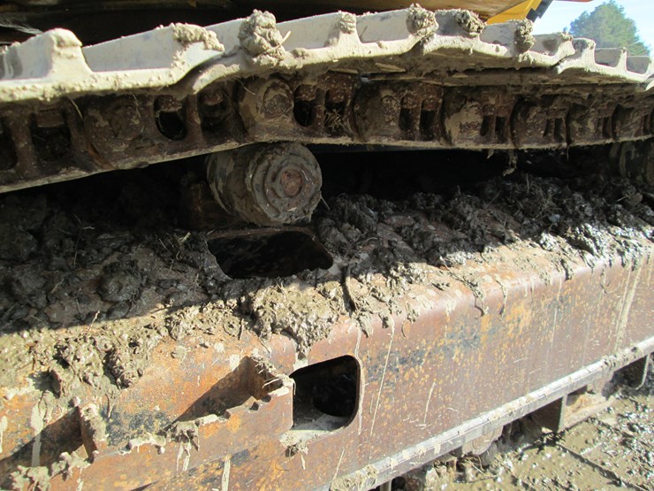 deere-200-lc-image-20