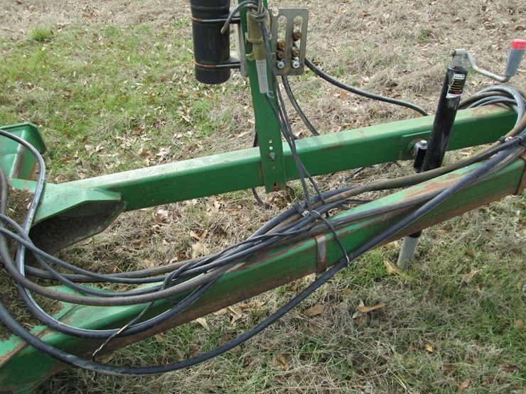 john-deere-637-image-31