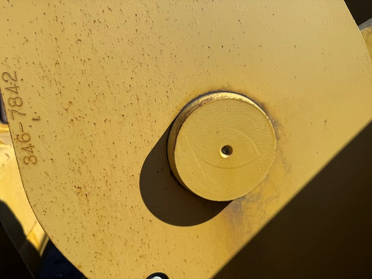 2012-caterpillar-950k-image-21