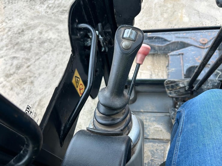 2022-jcb-55z-1-image-24