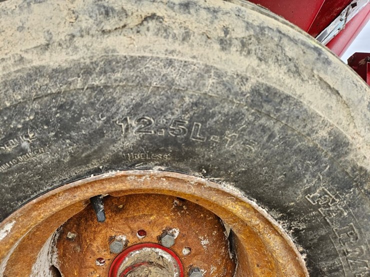 357-new-holland-357-image-32