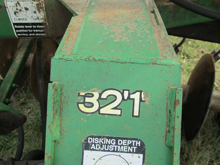 john-deere-637-image-33