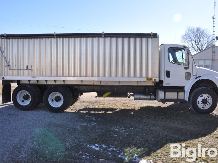 2007-freightliner-m2-106-t/a-grain-truck-image-4