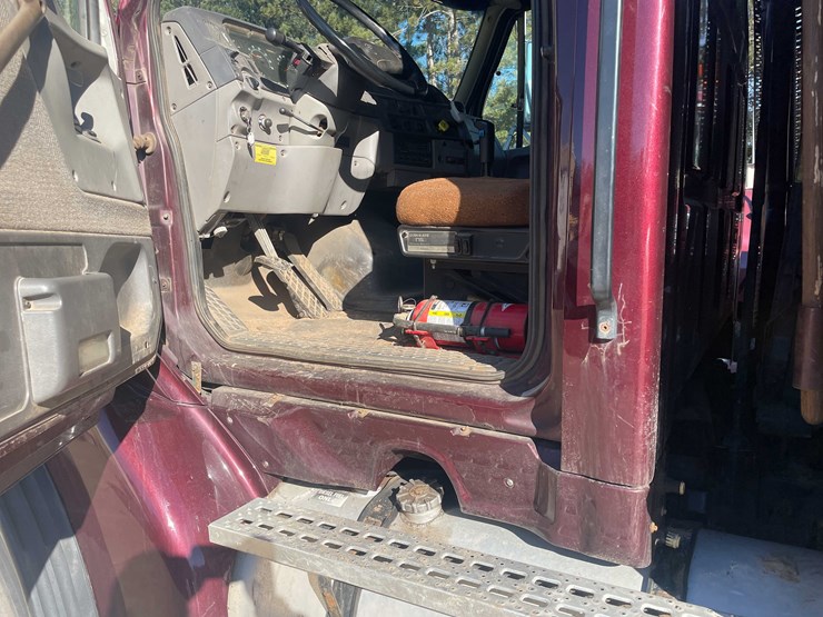 #13005-•-1999-sterling-dump-truck-(has-wi-title)-image-51