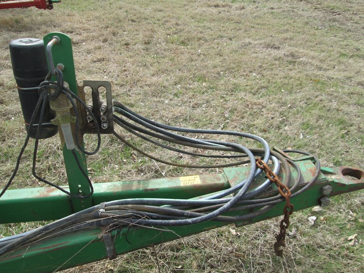 john-deere-637-image-30