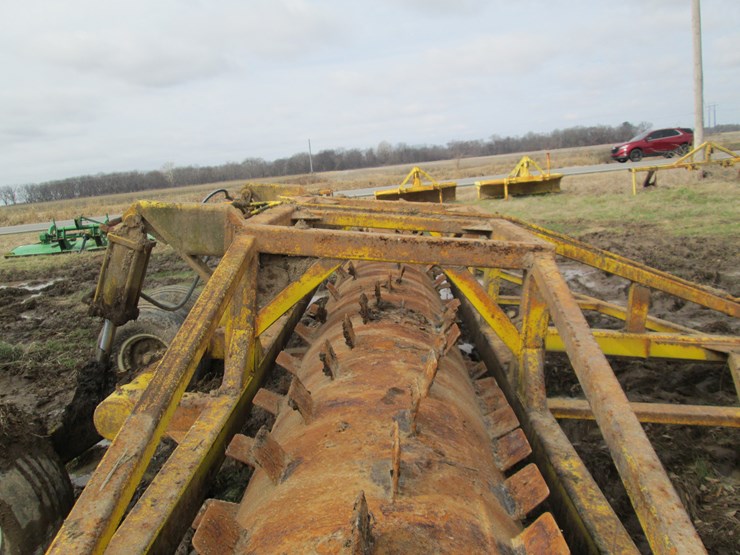 #27324-•-20'-stubble-roller-image-13