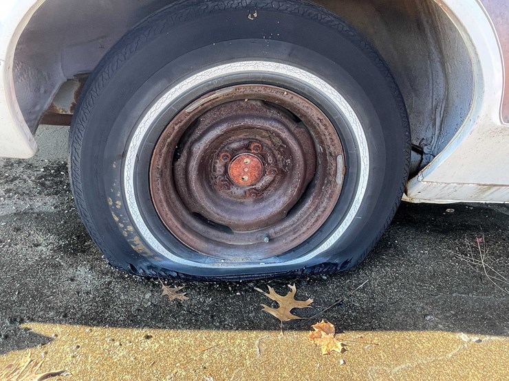 #13066-•-1977-ford-ltdll-(no-title)-image-14