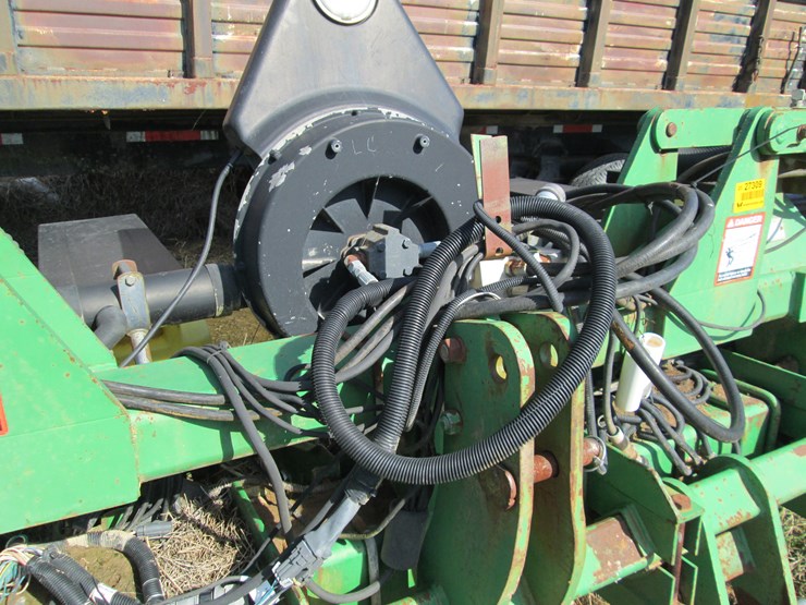 john-deere-1720-image-14