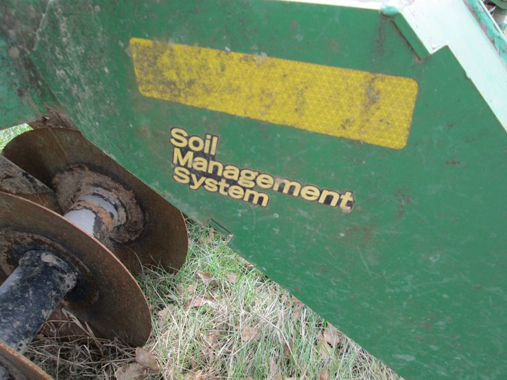 john-deere-637-image-25