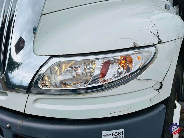 2012-international-durastar-4300-image-29