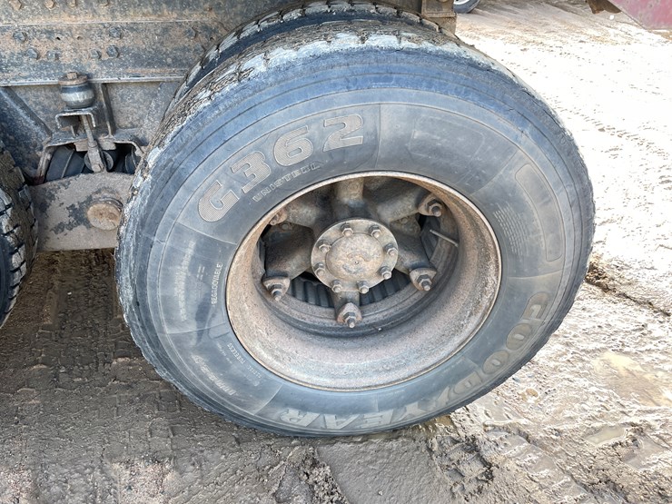 1994-ford-lts9000-image-55