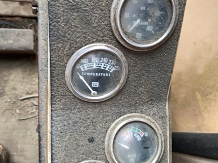 caterpillar-el180-image-23