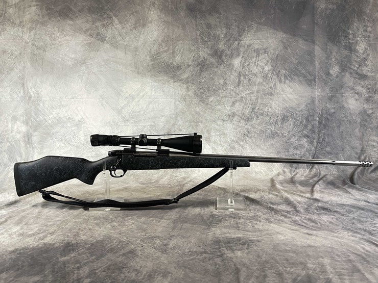 #1223-•-weatherby-mark-v,-300-wby-mag-bolt-action-rifle,-sn:-sb063473-(neenah,-wi)-image-1
