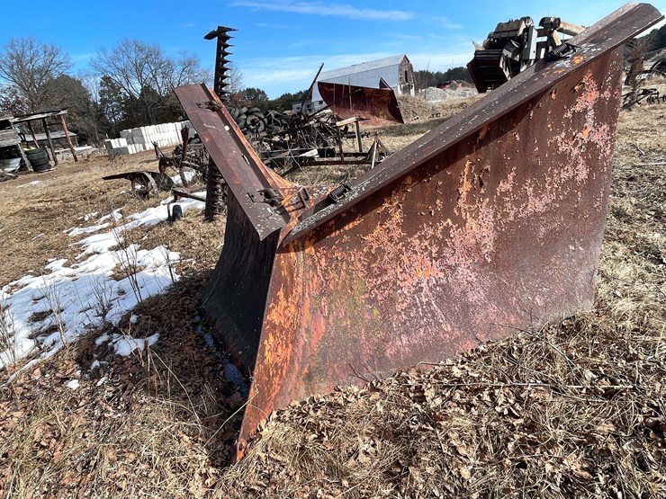 #13028-•-plow-attachment-image-2