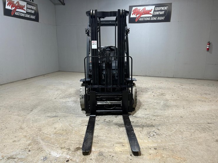 2020-toyota-8fgu25-image-7