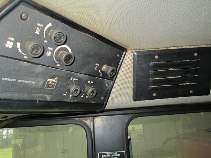 case-ih-1680-image-48