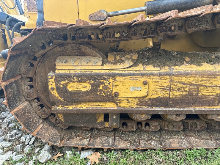 caterpillar-d5k-image-42