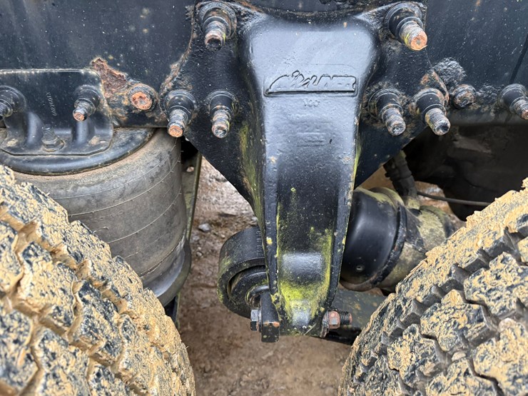 2007-caterpillar-c13-image-35