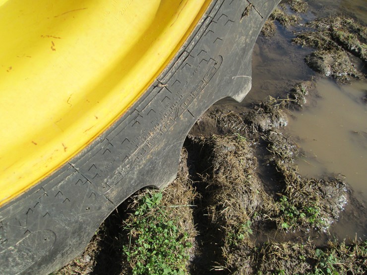 john-deere-s680-image-15