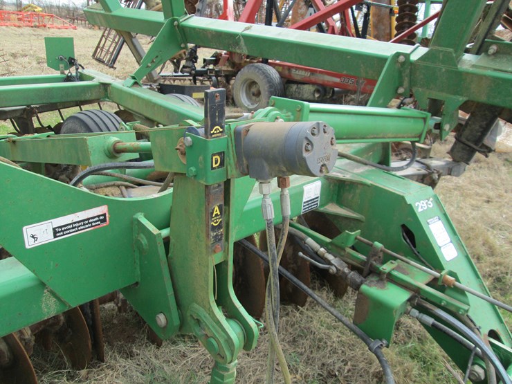 john-deere-637-image-27