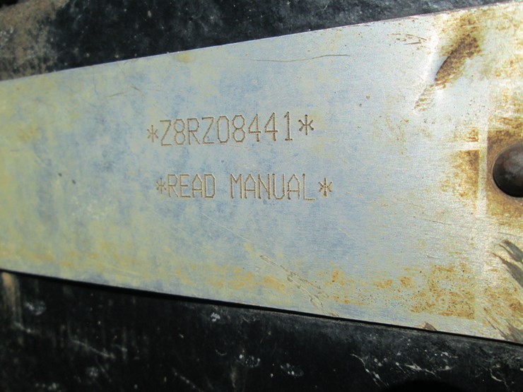 case-ih-magnum-305-image-54