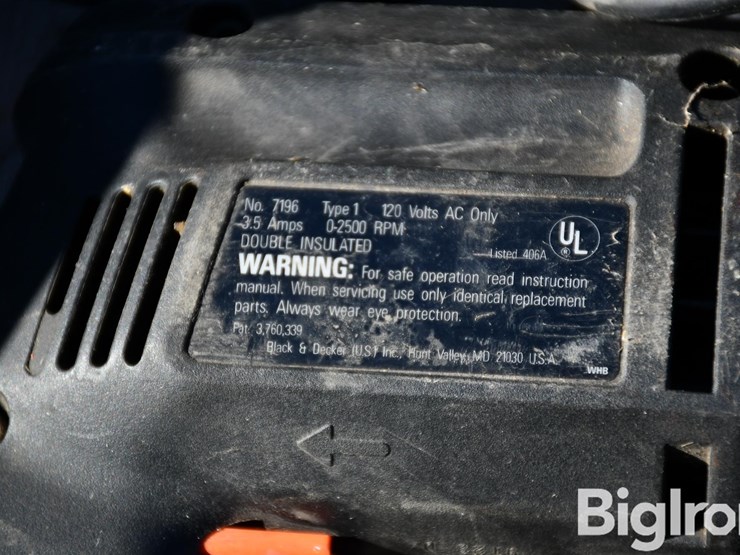 lot-of-power-tools-image-13