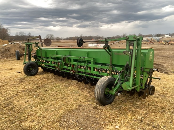 great-plains-solid-stand-20-image-1