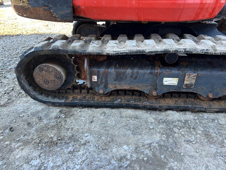 2020-kubota-kx033-4-image-14