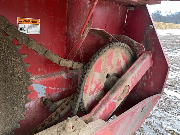 new-holland-3118-image-9