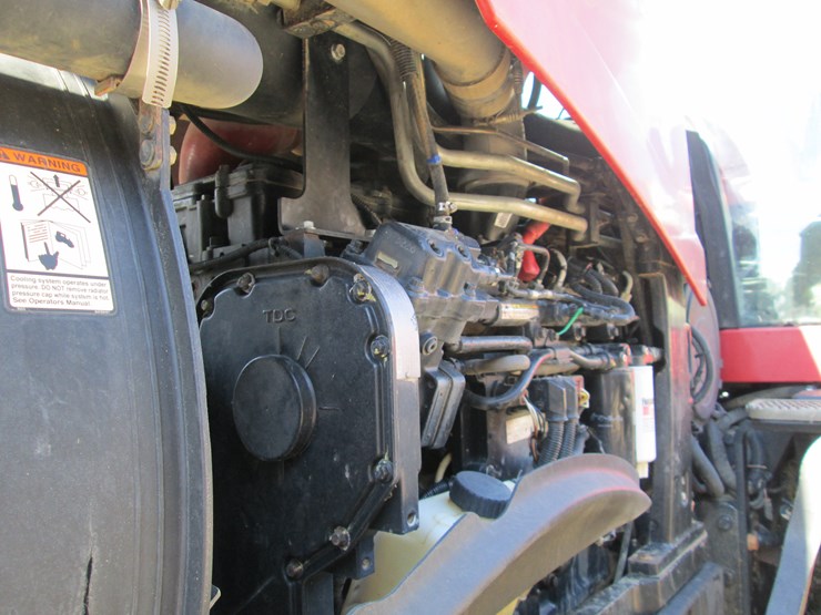 case-ih-magnum-305-image-26