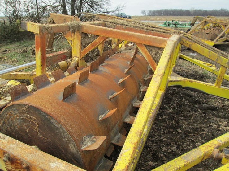 #27325-•-32'-folding-stubble-roller-image-16