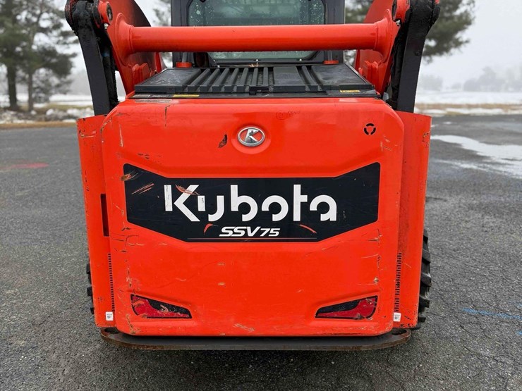 2022-kubota-ssv75-image-5