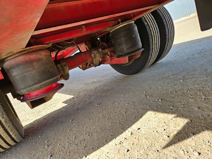 1999-fontaine-48-ft-image-27