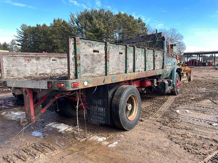 gmc-sierra-6500-image-6