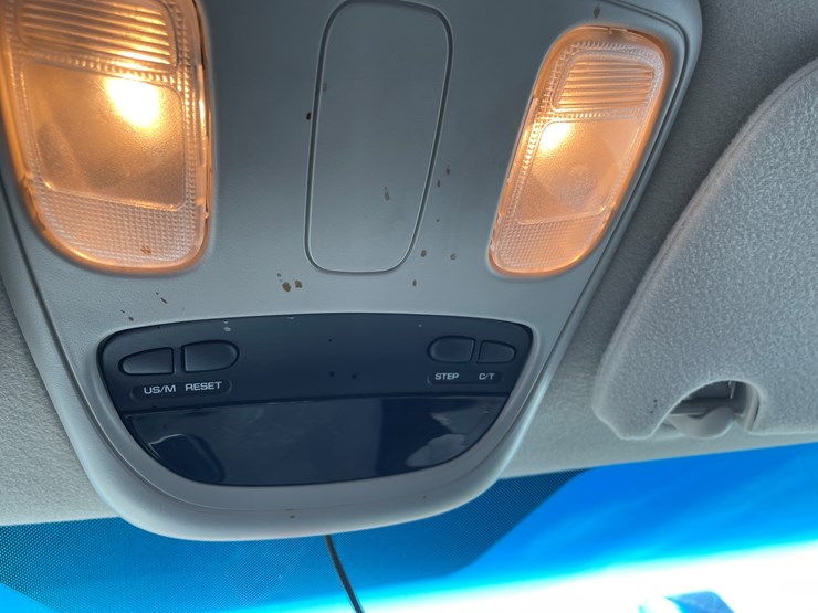 2004-dodge-1500-image-27