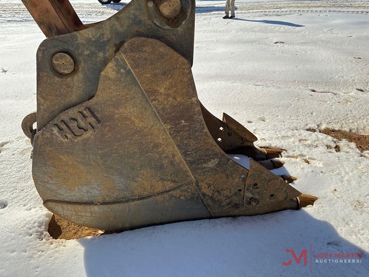 hitachi-zx350-lc-5n-image-13