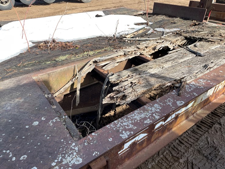 #13015-•-1989-trail-eze-trailer-(has-wi-title)-image-13