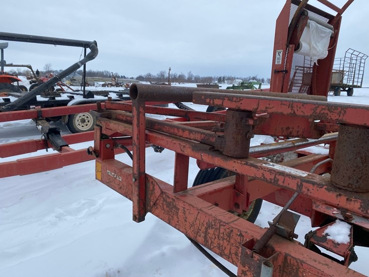 h&s-bale-wrapper-image-8