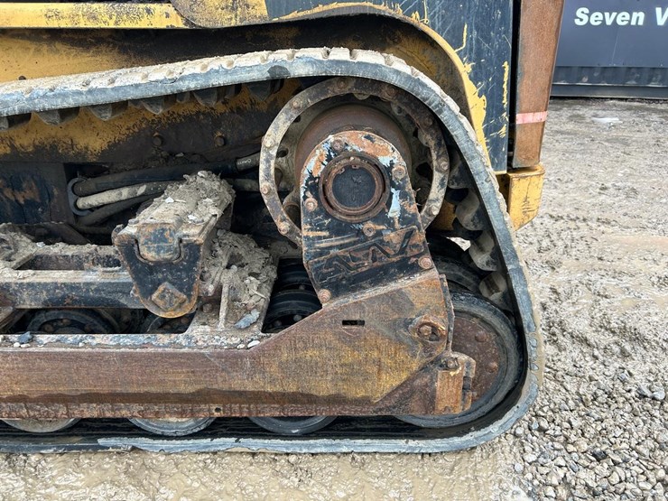 caterpillar-277b-image-20