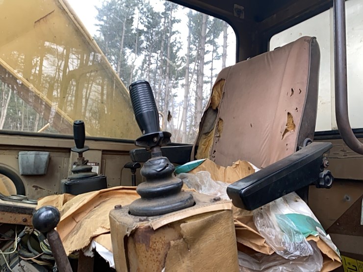 caterpillar-el180-image-18