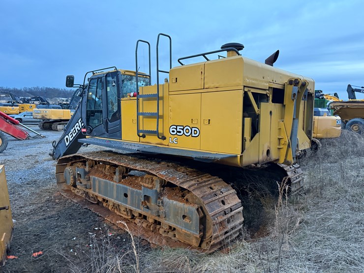 2006-deere-650d-lc-image-3