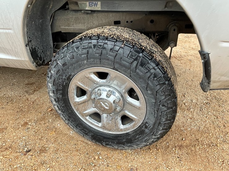 2014-dodge-2500-image-50