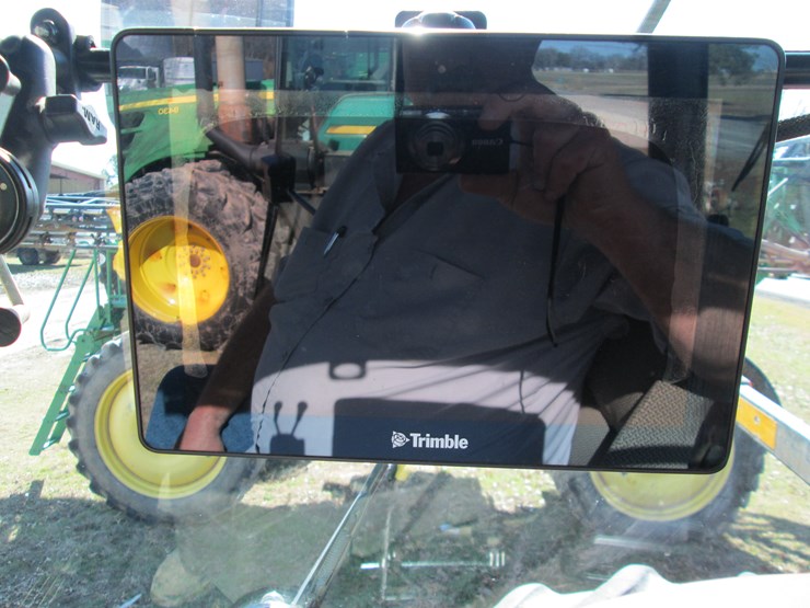 case-ih-magnum-305-image-39