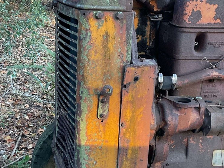 minneapolis-moline-lp-parts-tractor-image-14