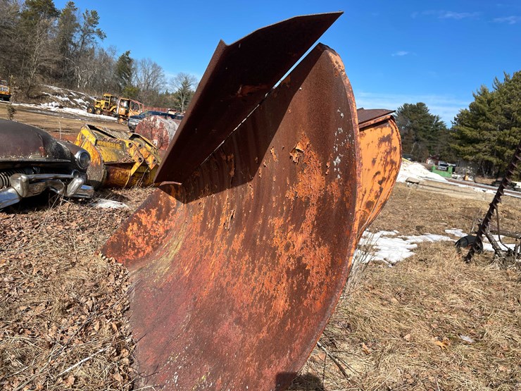 #13028-•-plow-attachment-image-9