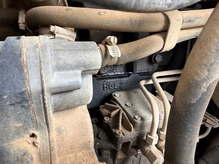 caterpillar-930g-image-57