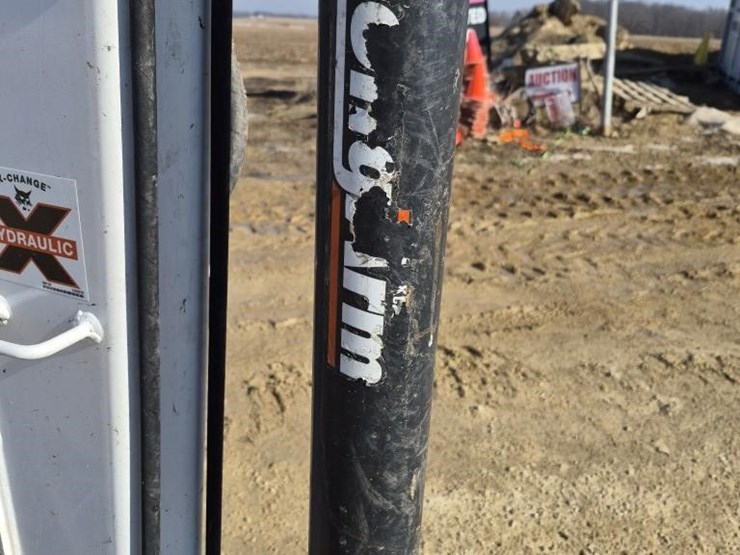 bobcat-e35r2-image-12