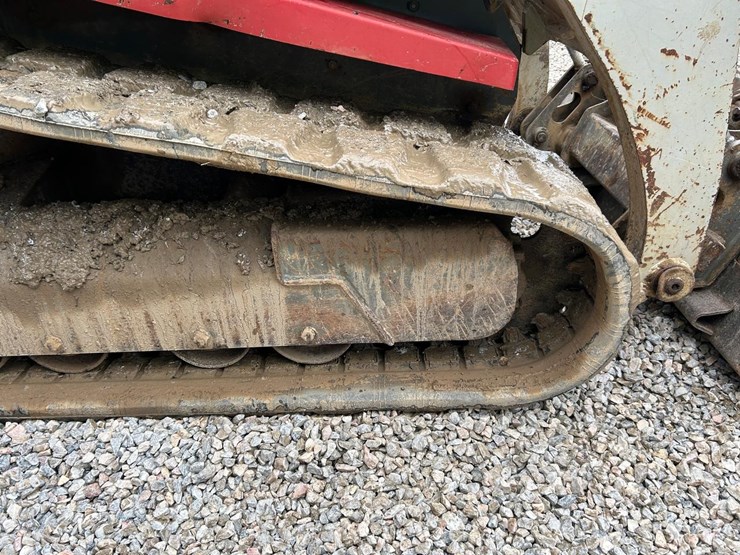 takeuchi-tl230-image-17