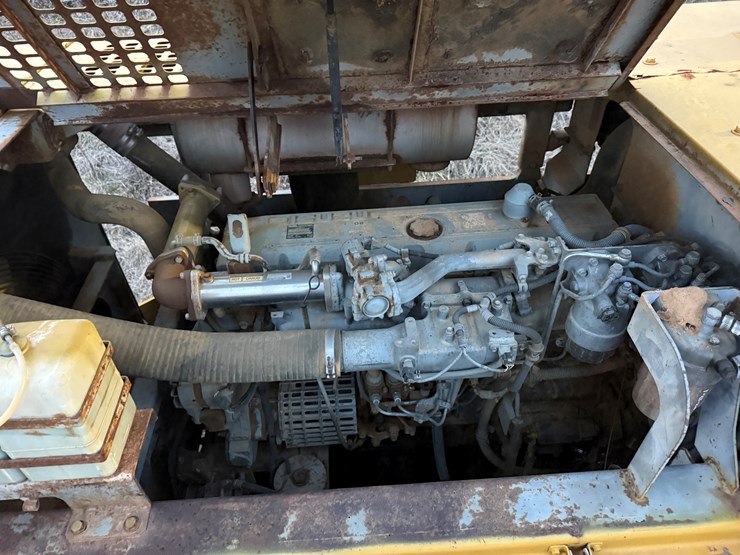 2006-deere-650d-lc-image-35